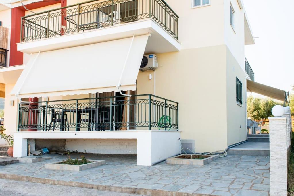 Όμορφο Παραθασυγκρότημα Ενοικιαζόμενων Καταλυμάτων Ως Ολόκληρος Χώρος - Chrani, Ελλάδαλάσσιο Διαμέρισμα Bagian luar foto